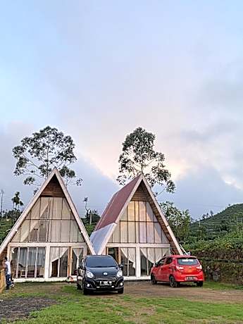 tiny terabine cottage dieng