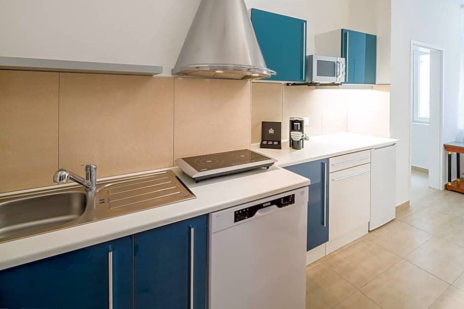 Best Western Plus Celebrity Suites