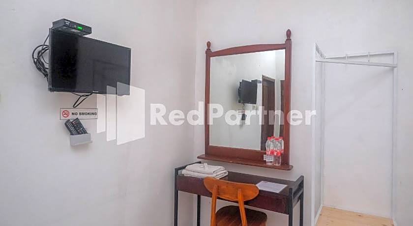 OYO 206 Hotel Candra Kirana