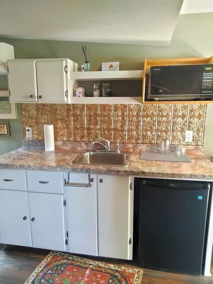 Bondy House Bed & Breakfast