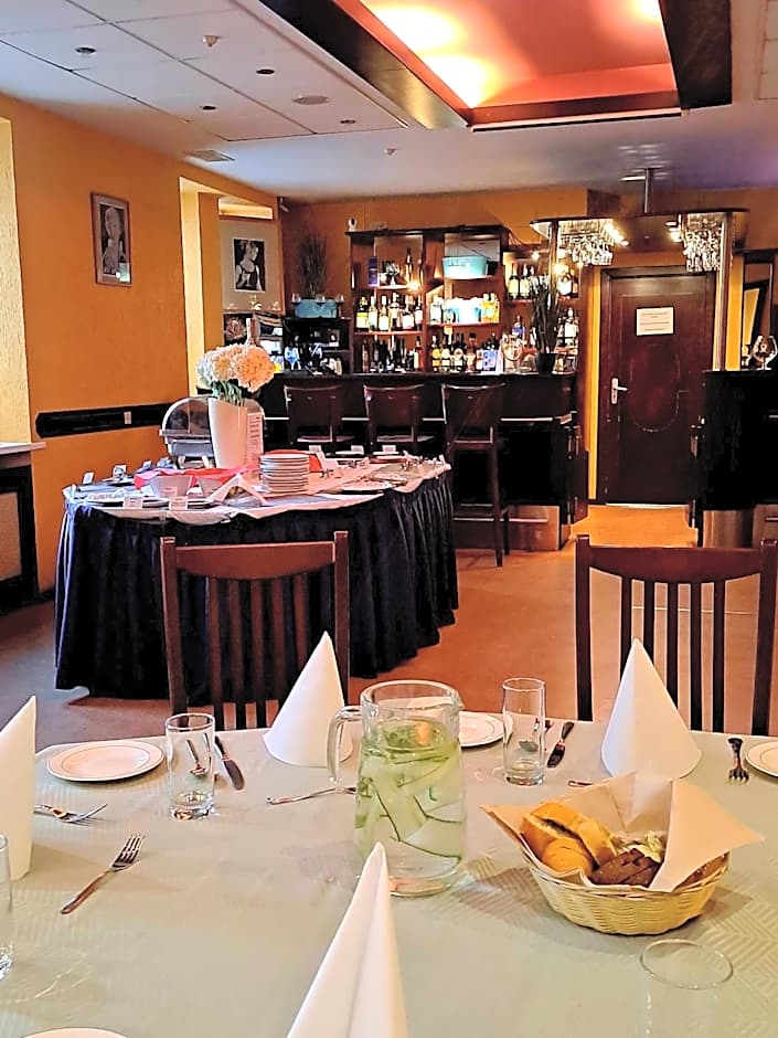 Kolonna Hotel Brigita