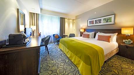 Regular Room