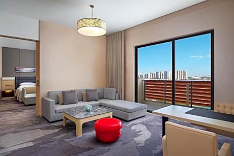 Deluxe Suite with Garden View