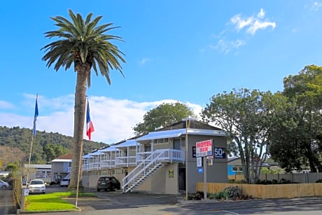 Motel Six