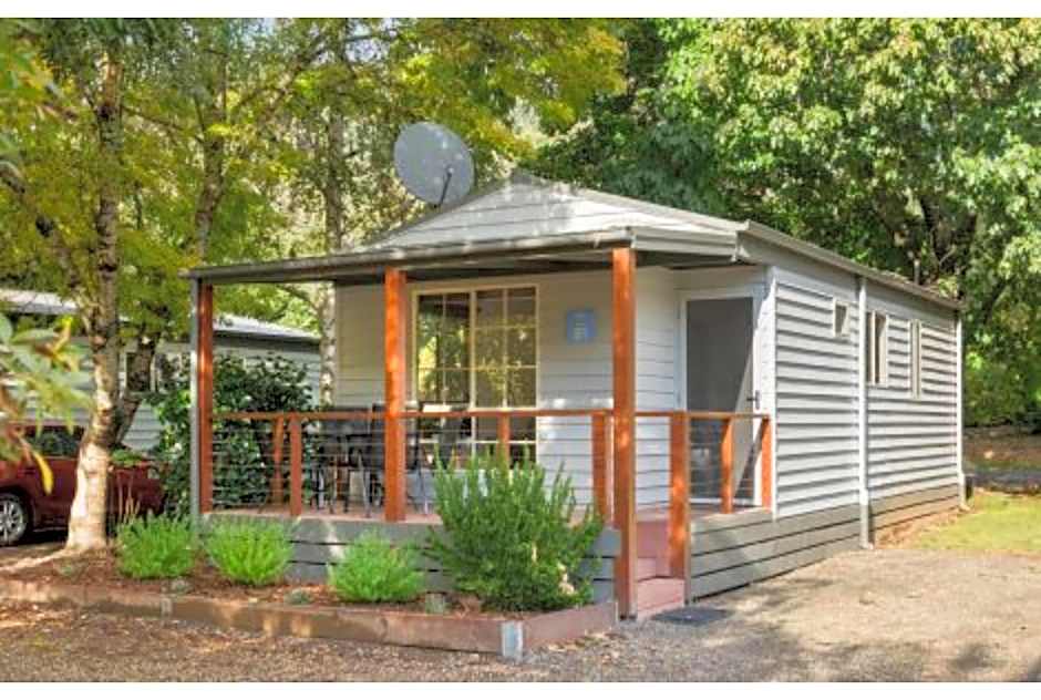 Discovery Parks - Bright