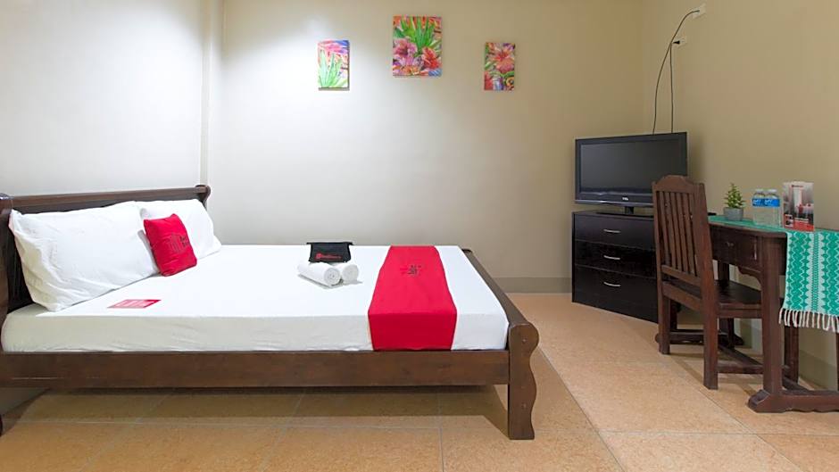 RedDoorz at Teofila Lodge