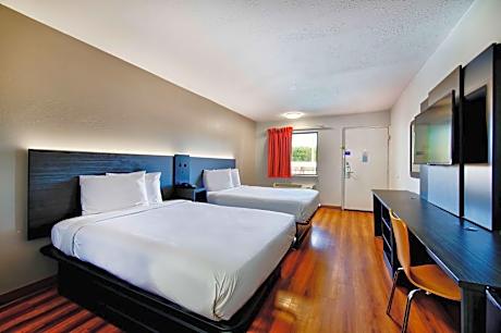 Quadruple Room - Disability Access - Non-Smoking