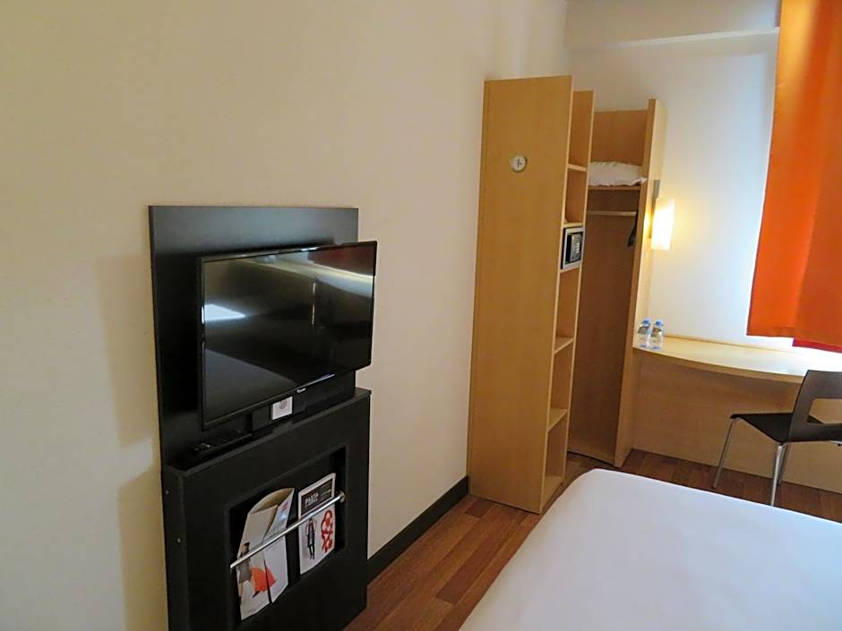 Ibis Tlemcen