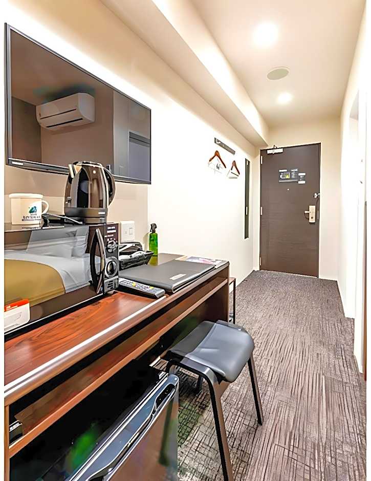 HOTEL LiVEMAX OKAZAKI