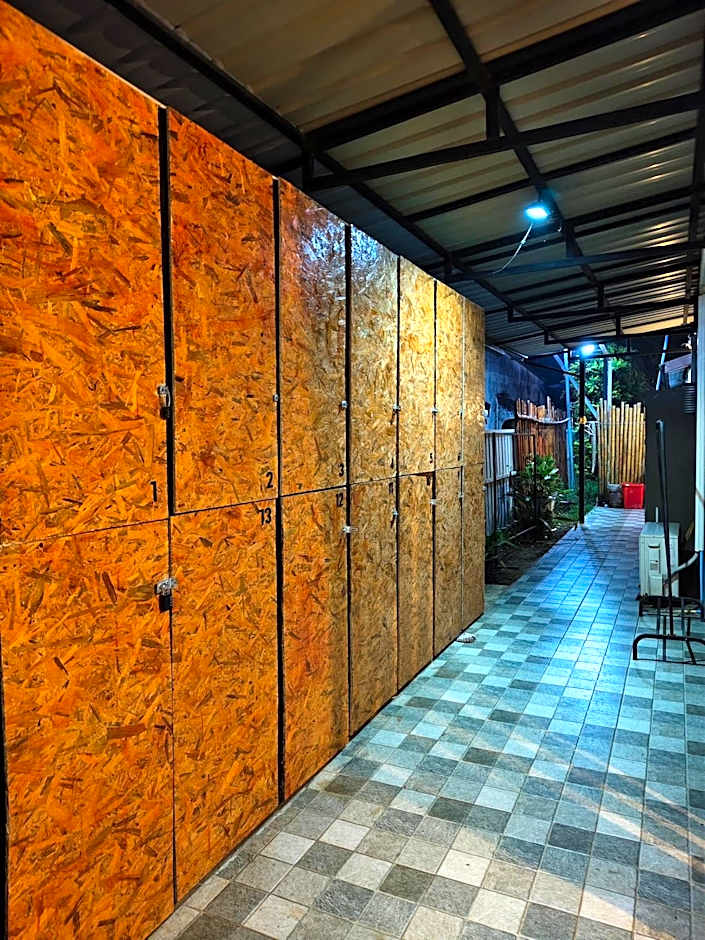 Backpack Hostel Kohyaoyai