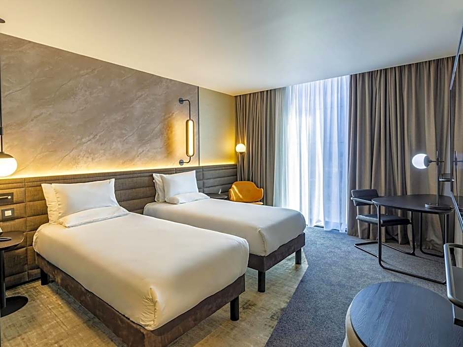 Novotel Liverpool Paddington Village