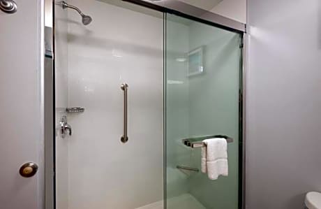 2 Queen Beds Nonsmoking