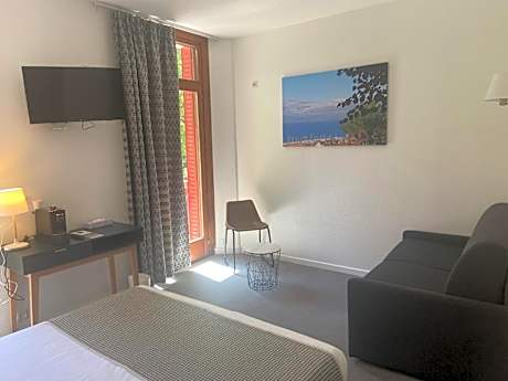 Triple Room with Garden View