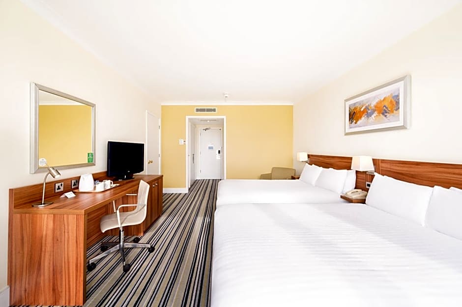 Holiday Inn Leeds Brighouse By IHG