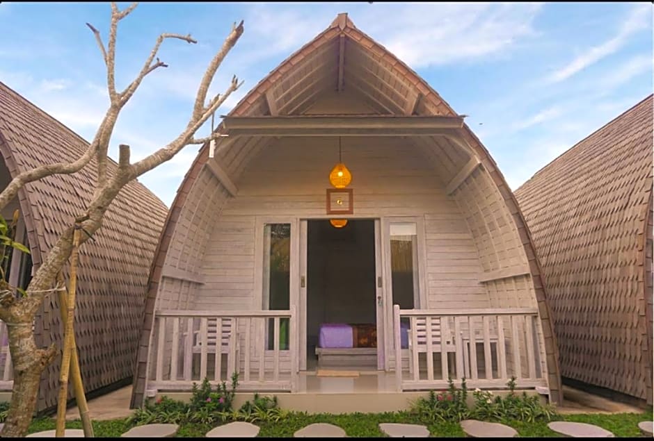 KJ Klumpu Wooden Style Guest House at Canggu