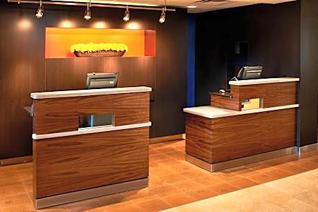 Courtyard by Marriott Cincinnati Covington