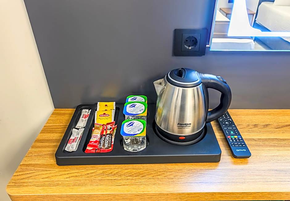 Med Life Hotel İstanbul Airport