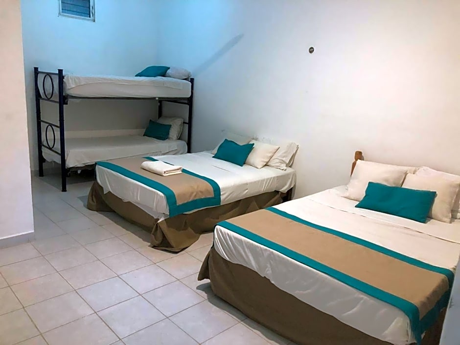 Hotel D´ATYI 10 Avenue