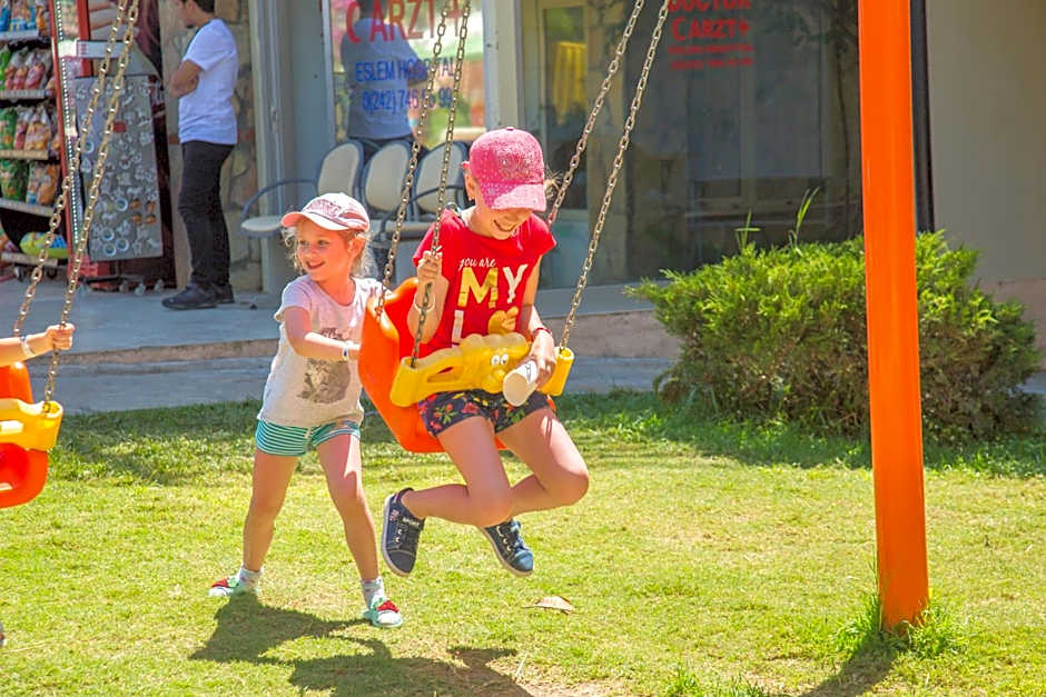 Side Village Family Suite - All Inclusive