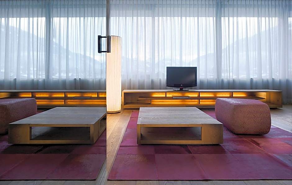 Schwarzer Adler Kitzbuhel - Adults Only