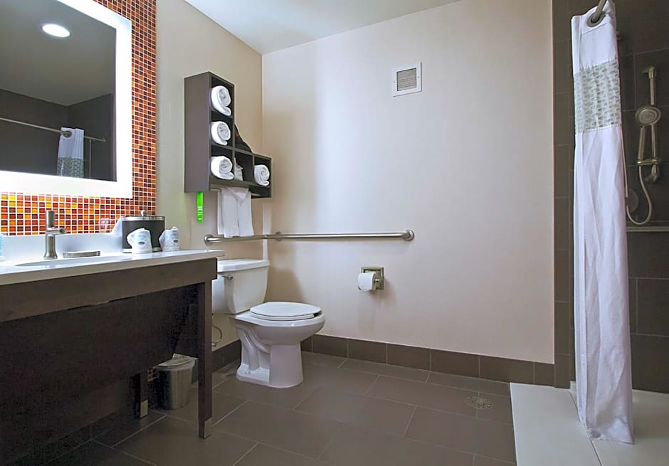 Hampton Inn By Hilton & Suites Columbus-Downtown