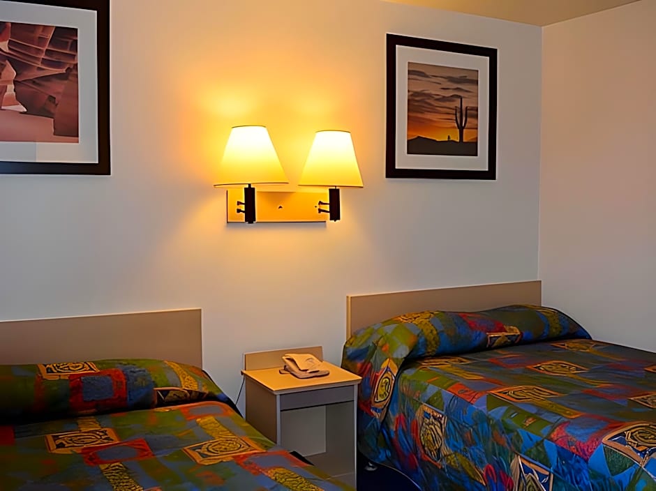 Knights Inn - Grand Rapids MI