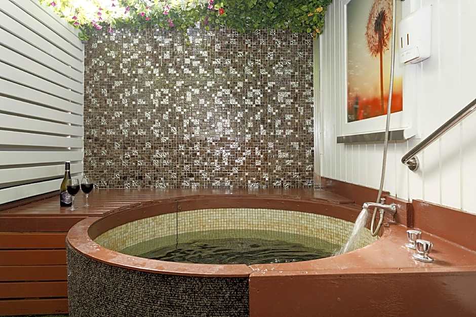 Taupo Thermal Motel and Spa ( Adults Only )