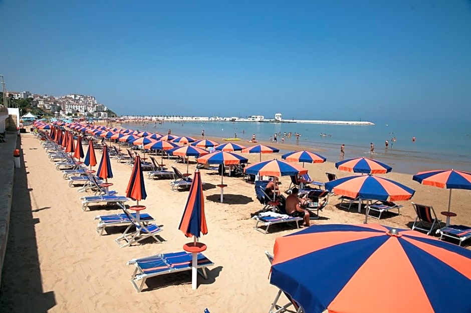 Riviera Hotel Residence