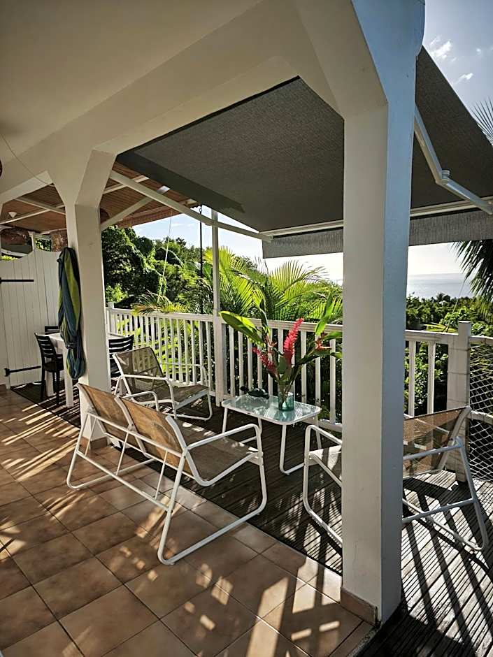 GîTE MAYO & HYLODES'S SONG