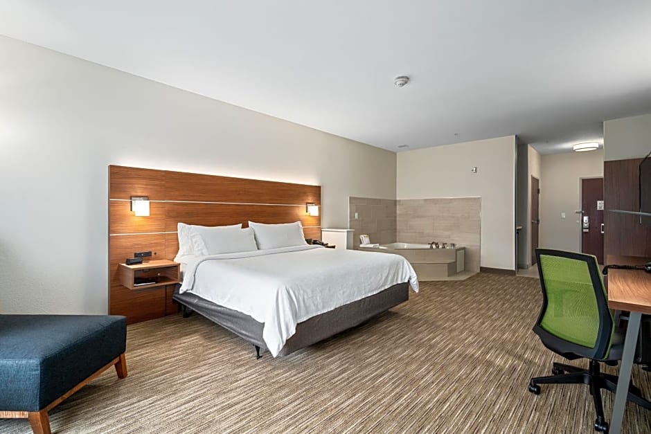 Holiday Inn Express Hotel & Suites Van Buren-Fort Smith Area