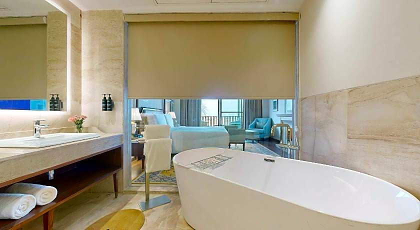 Radisson Collection Hotel & Spa, Riverfront Srinagar