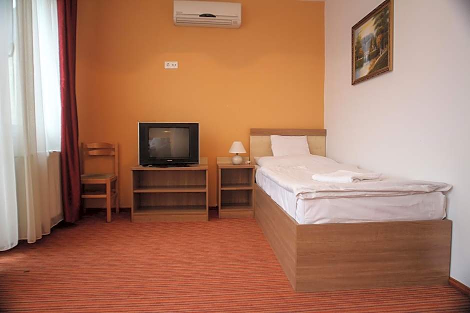 Silver Hotel Budapest City Center