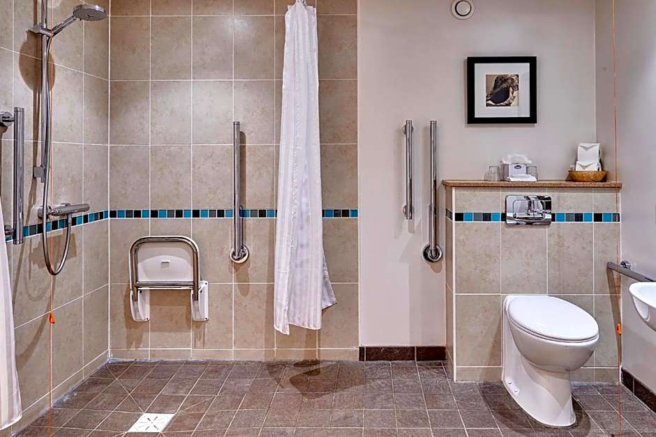 Staybridge Suites Liverpool By IHG