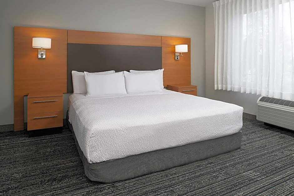 TownePlace Suites by Marriott Redding