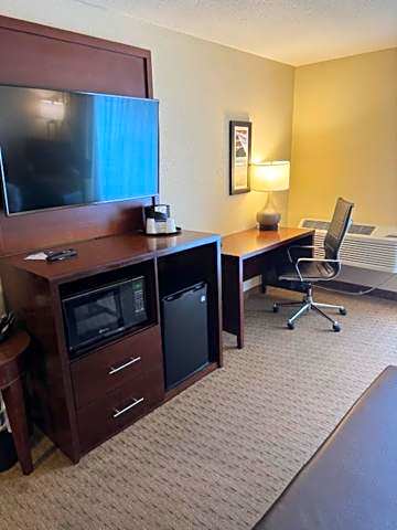 Comfort Inn & Suites Lincoln City