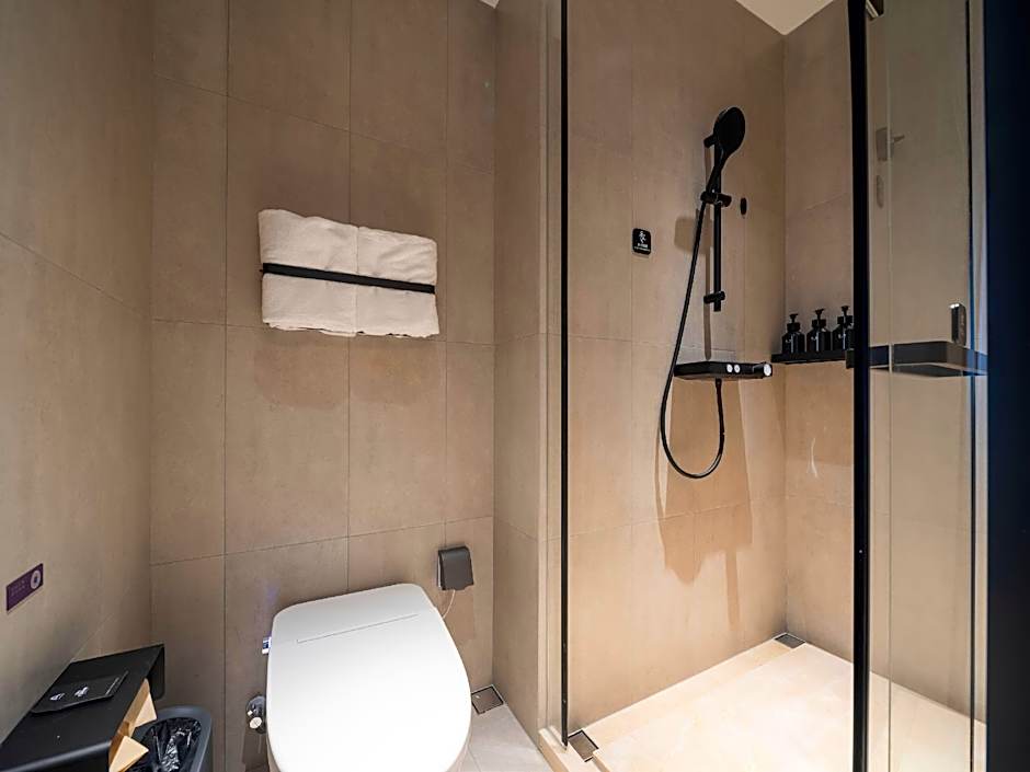 Atour Light Hotel Dalian Zhongshan Square Renmin Road