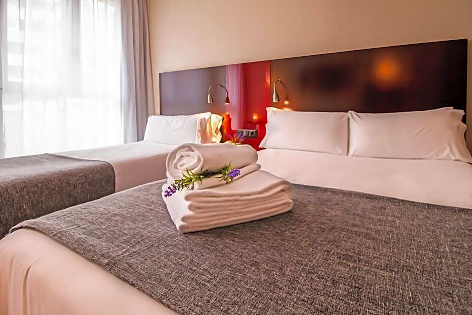 Sm Hotel Teatre Auditori