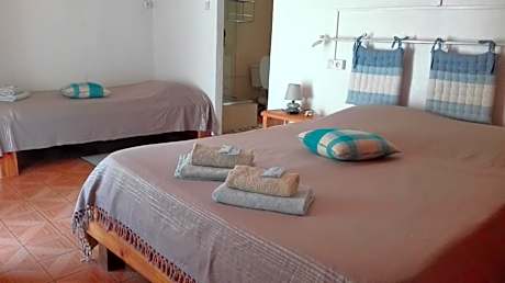 Triple Room with Private Bathroom