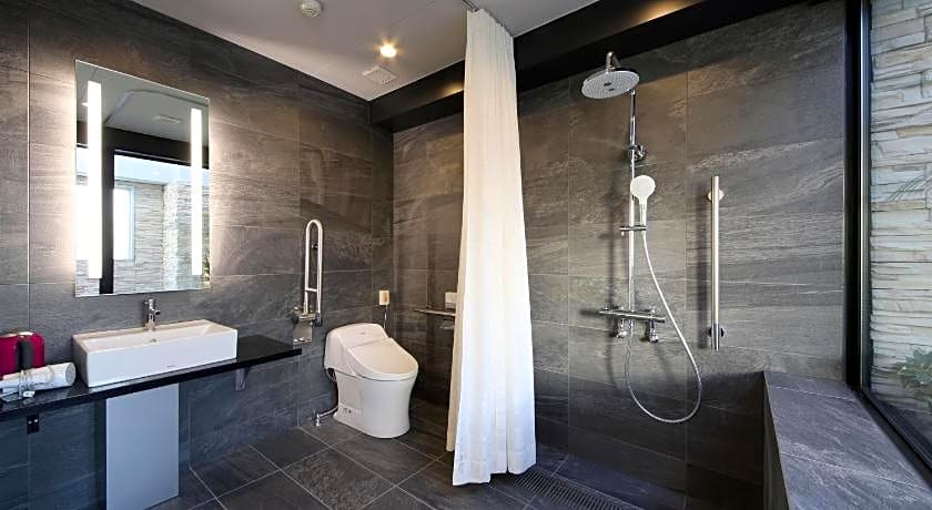 Hotel Emit Ueno