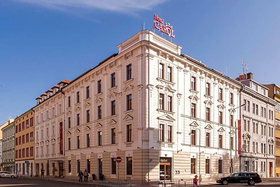 Hotel Carol