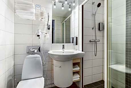 Economy Single Room - Non-Smoking