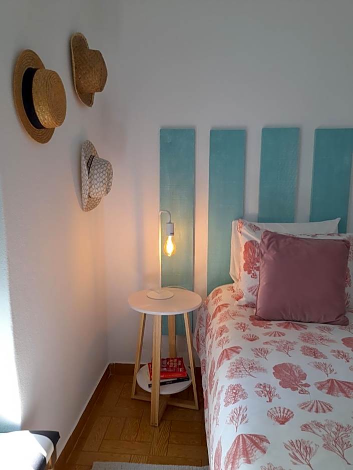 Carlo's Beach Guest House