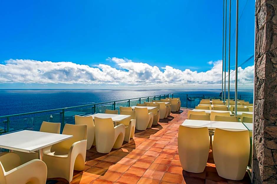 Mogan Princess & Beach Club