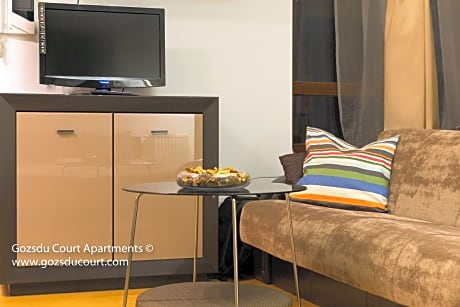 Apartment With Double Bed