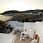 Akrotiri Hotel
