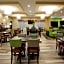 Holiday Inn Express & Suites Davenport North