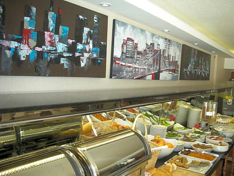 Esila Hotel