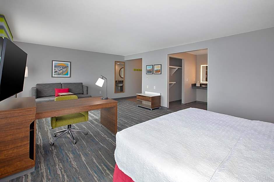 Hampton Inn By Hilton And Suites St. Cloud