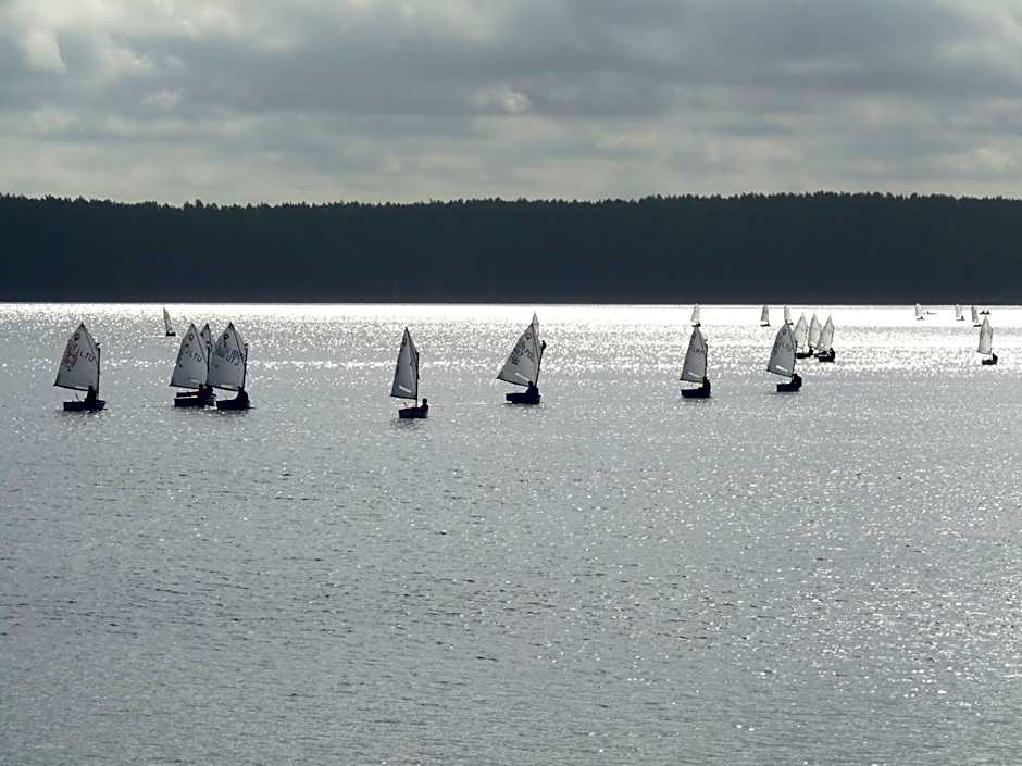 KAUNO JACHTKLUBAS Baltosios Burės