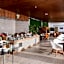 Giriwood Hotel & Villa